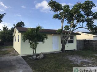 5710 Papaya Rd, West Palm Beach, FL 33413