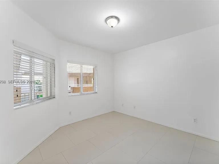 10720 NW 66th St #507 — Photo 16