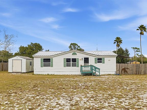 3rd image of 1890 Derosa Rd