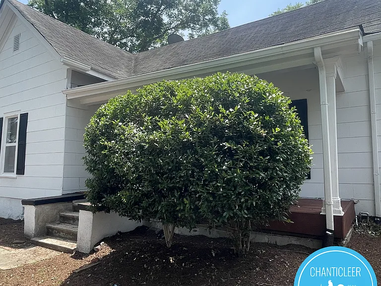 1604 E Main St — Photo 15