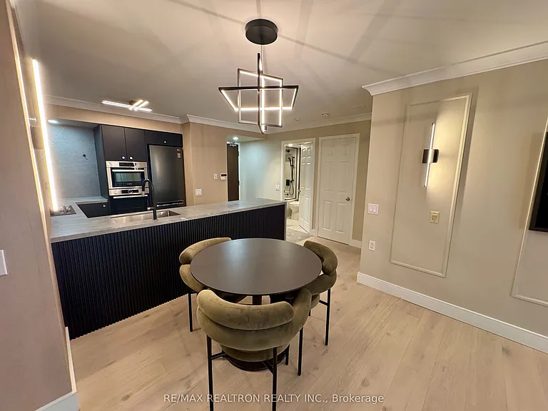 388 Bloor St E #1107 — Photo 13