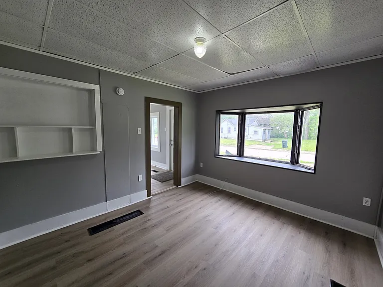 508 Mobile St — Photo 4