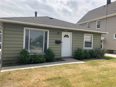 2806 Ross Ave, Newburgh Heights, OH, 44105