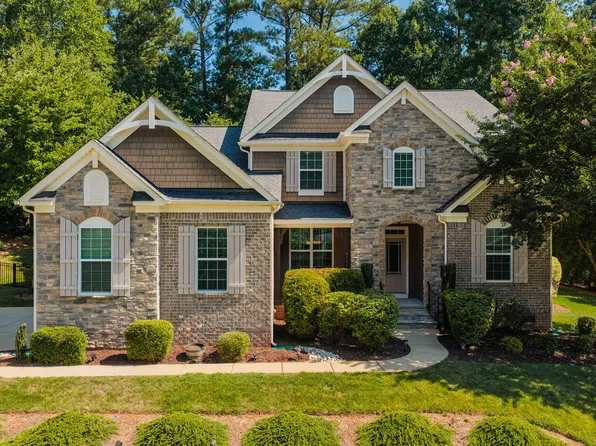 8321 Covington Hill Way, Apex, NC 27539