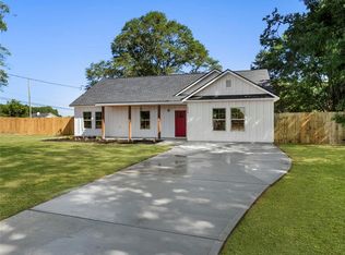 1566 McIntosh Rd, Douglasville, GA 30134