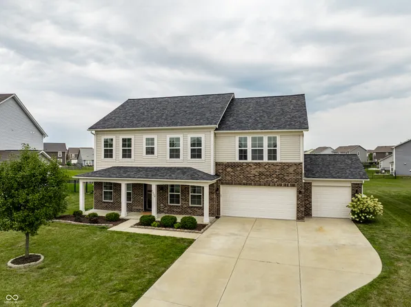 5530 W Woodstock Trl, McCordsville, IN 46055