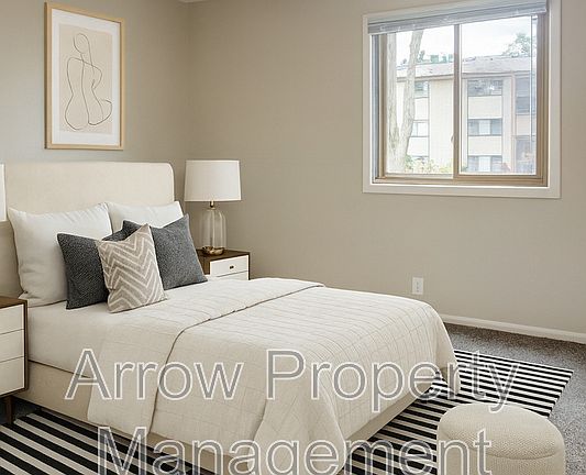 5th image of 2338 Lynn St #8