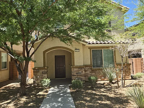 2715 Hammetts Landing Walk Photo 1