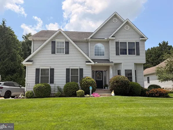 208 Stone Ridge Dr, Dover, DE 19901