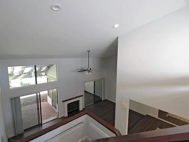 114 Gleneagles Dr — Photo 7