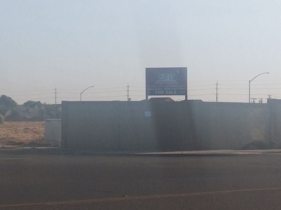 1st image of 2633 Malik Ave