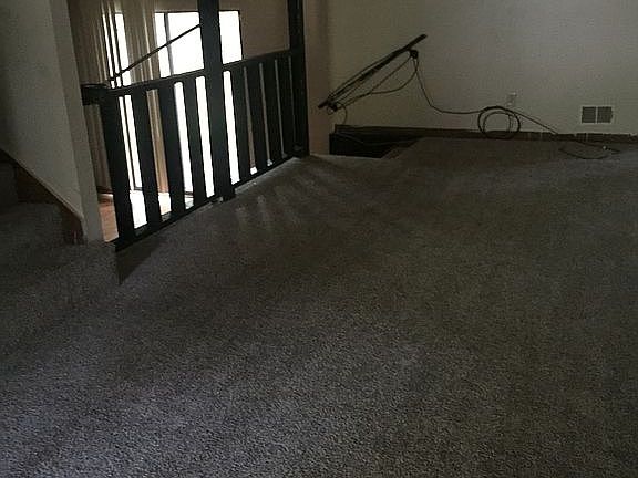4th image of 362 Independence Dr