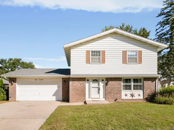 412 E Hively Ave, Elkhart, IN 46517