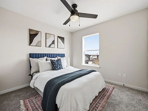 5th image of 8704 Eddie Dr SW #B