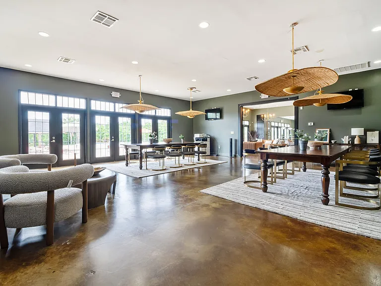 The Grand at Magnolia Pointe — Photo 12