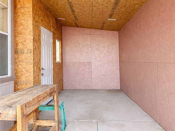 5th image of 9440 N Diamond Bar Avenue
