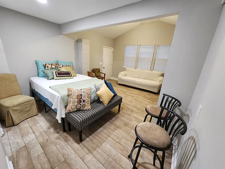 1177 Mohawk St — Photo 18