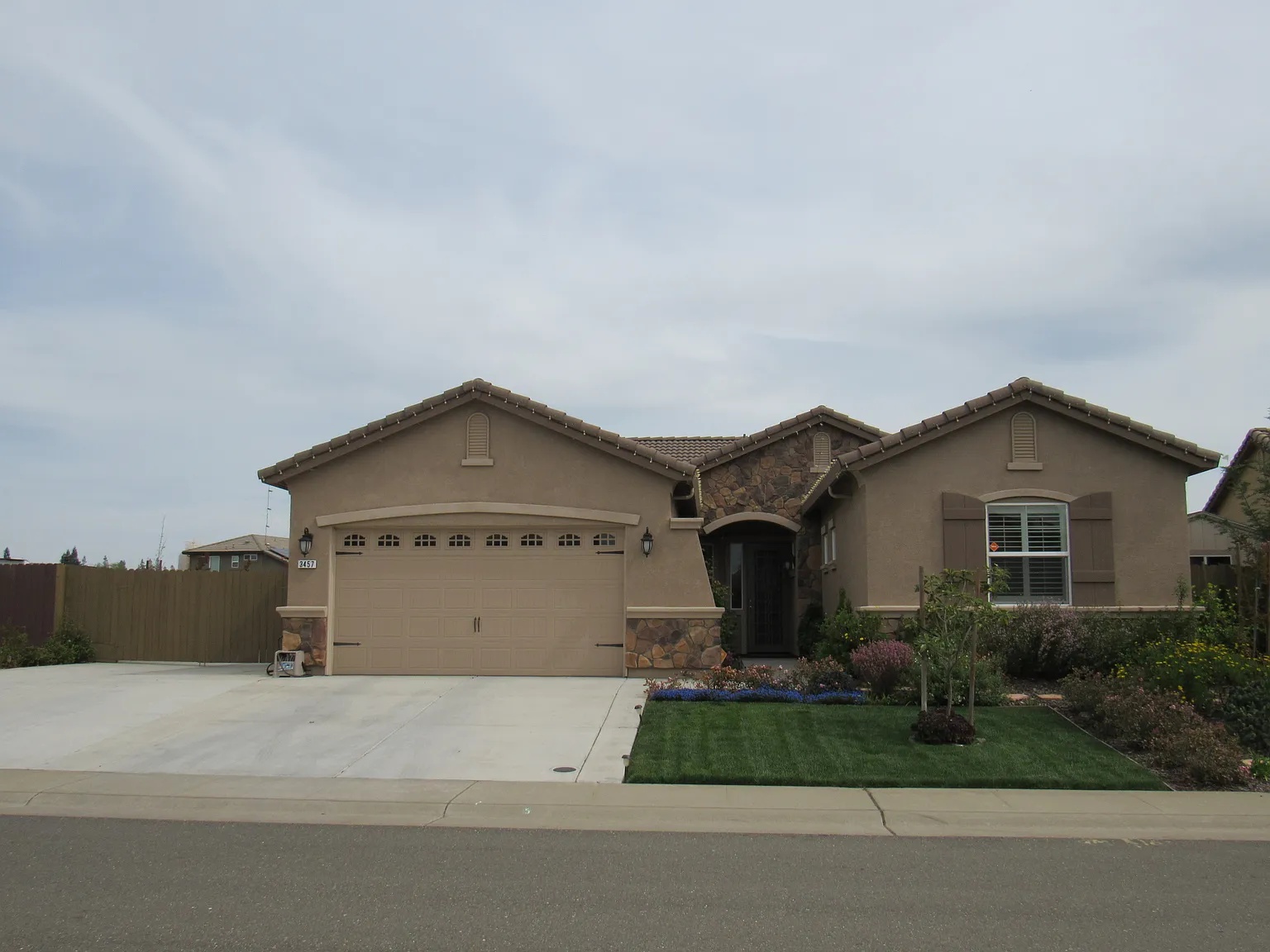 3457 Listan Way photo 1