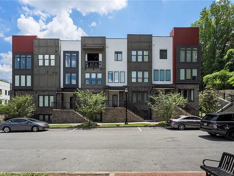 371 Pratt Dr SE #207 — Photo 42