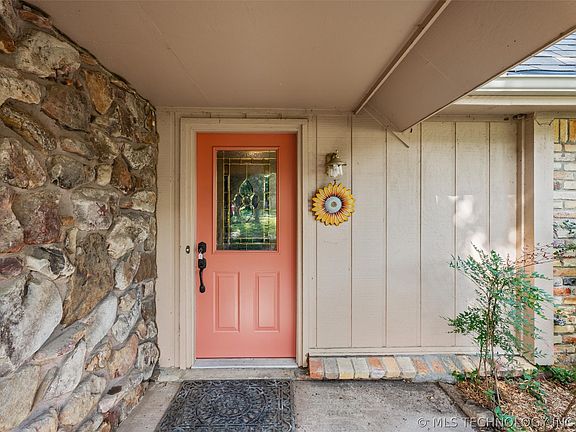 5th image of 2516 Mountain Rd