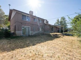 7808 S Dolphin Cir, Cottonwood Heights, UT 84121