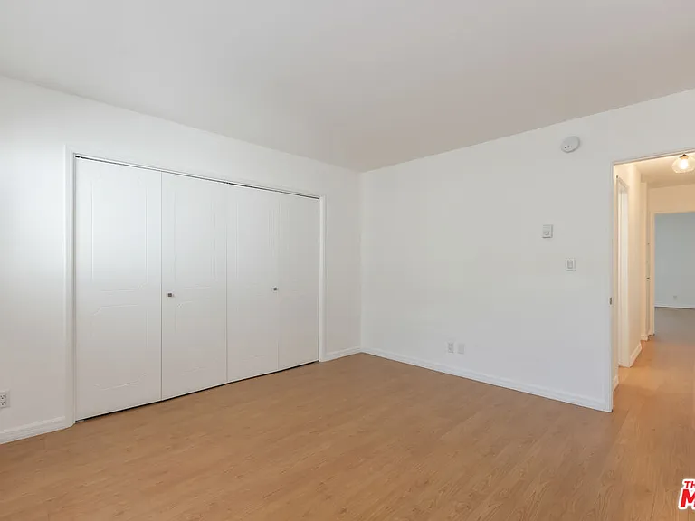 1411 N Harper Ave #6 — Photo 35