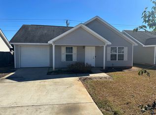 202 Grand Ave, Bonaire, GA 31005