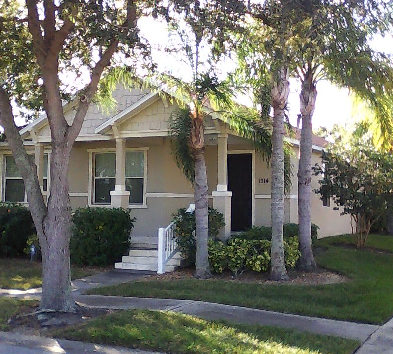 1st image of 1314 Parkside Dr
