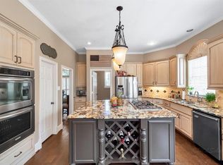 7722 Northwoods Dr, Sugar Land, TX 77479