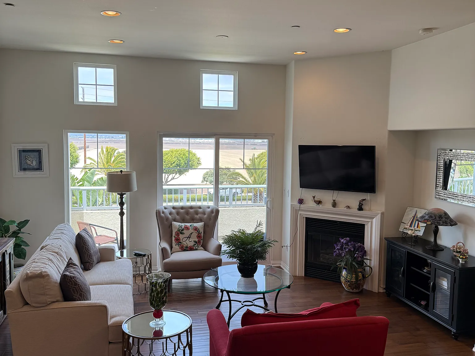 2 bed, 1442 sqft, $4,500 — Photo 3
