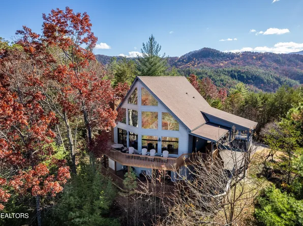 850 Stonegate Way, Townsend, TN 37882