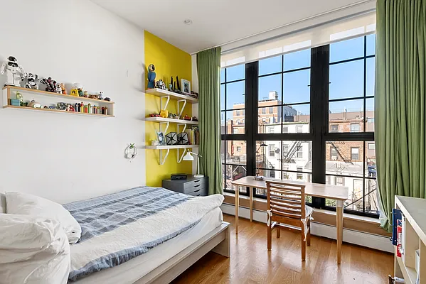 Rented by Compass | media 19