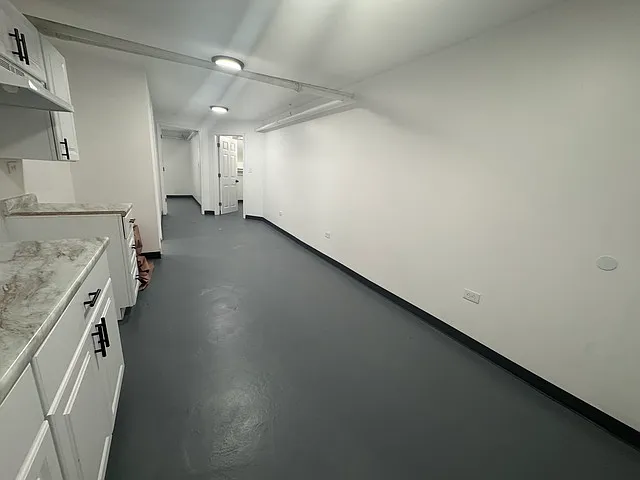 1 bed, 850 sqft, $1,200 — Photo 3
