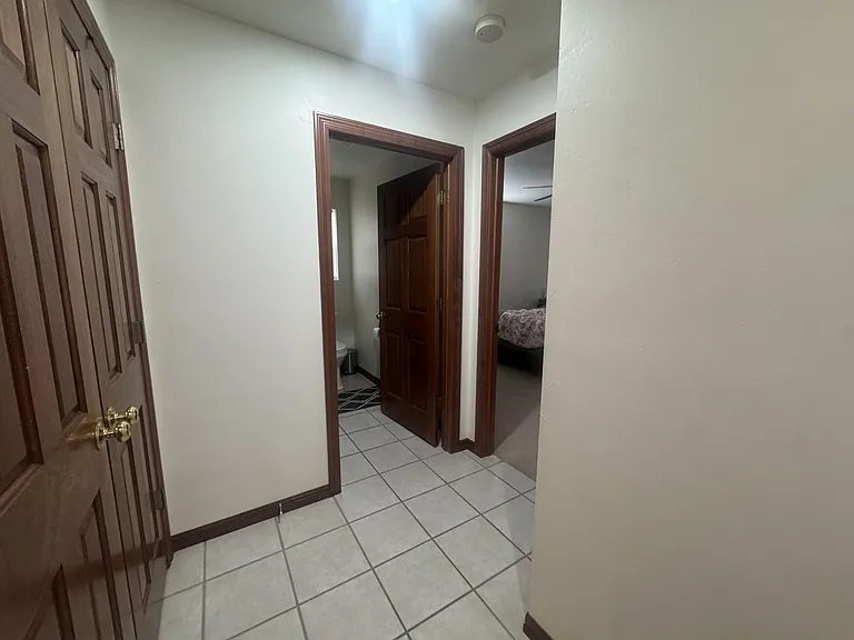 2037-2039 River Point Ct — Photo 12