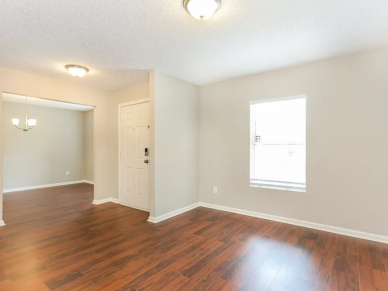 2626 Springwillow Dr — Photo 9