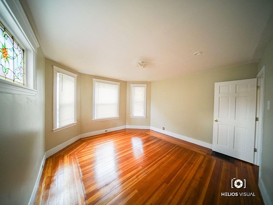 Bedroom #1