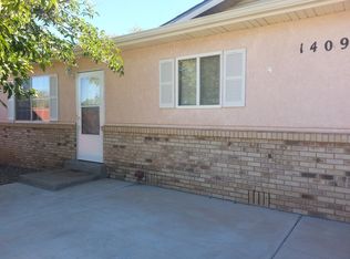 1409 S Riley Dr, Roswell, NM 88203