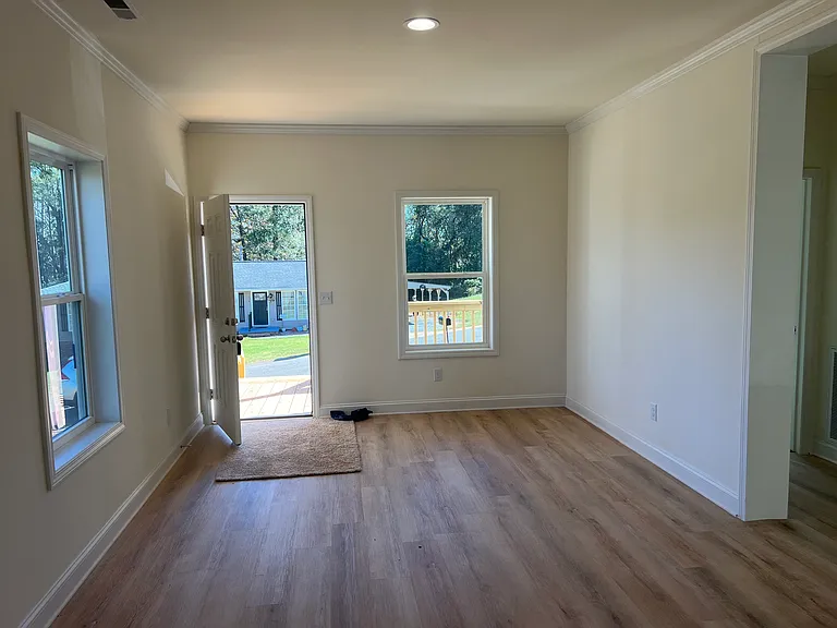 153 Shadowgate Dr — Photo 7