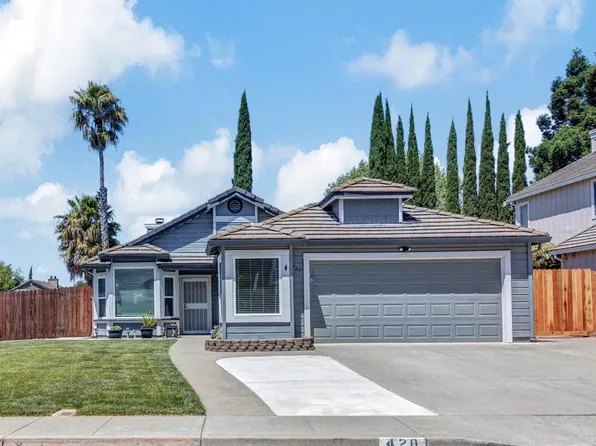 420 Oak Valley Drive, Vacaville, CA 95687