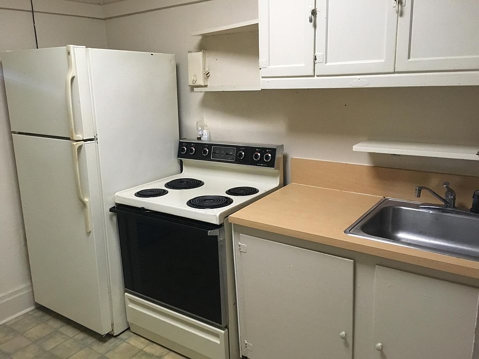 2nd image of 669 Avenue B NW APT 7