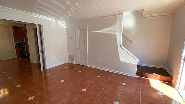 5032 Top Cat Ct — Photo 5