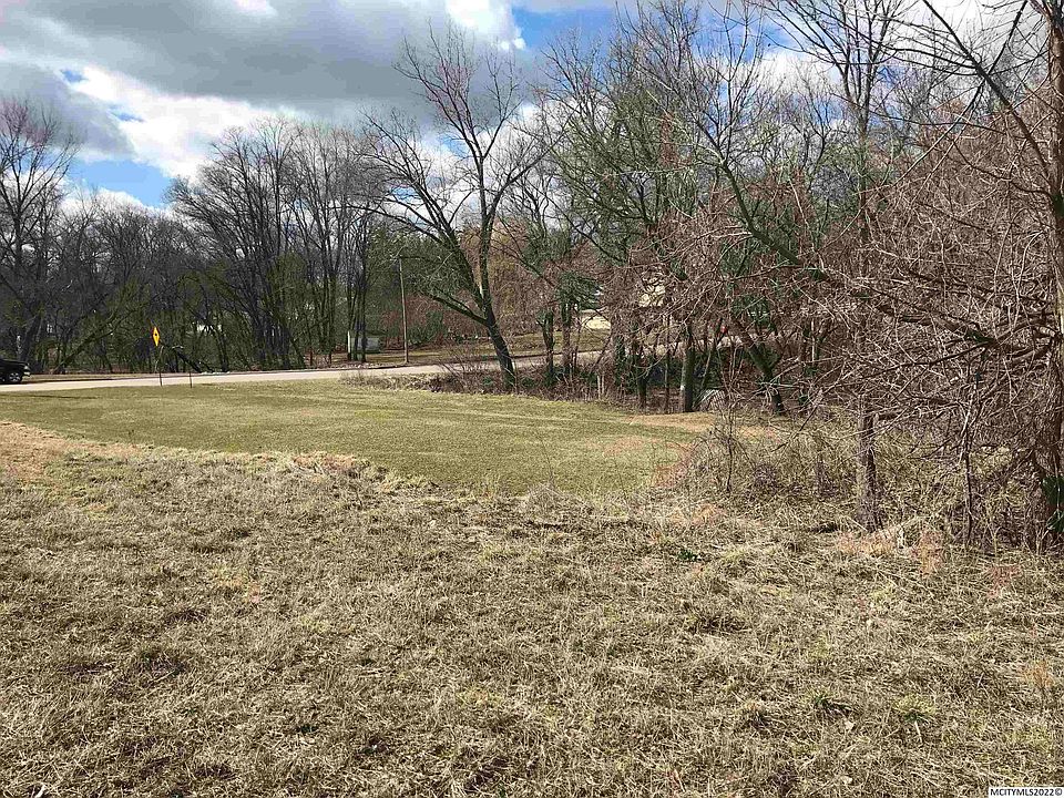 N Cedar Ave, Nora Springs, IA 50458 Zillow