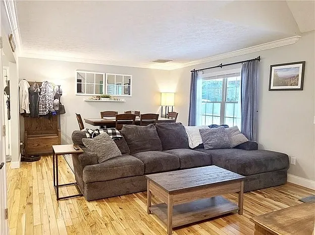8255 N Denny Rd — Photo 3
