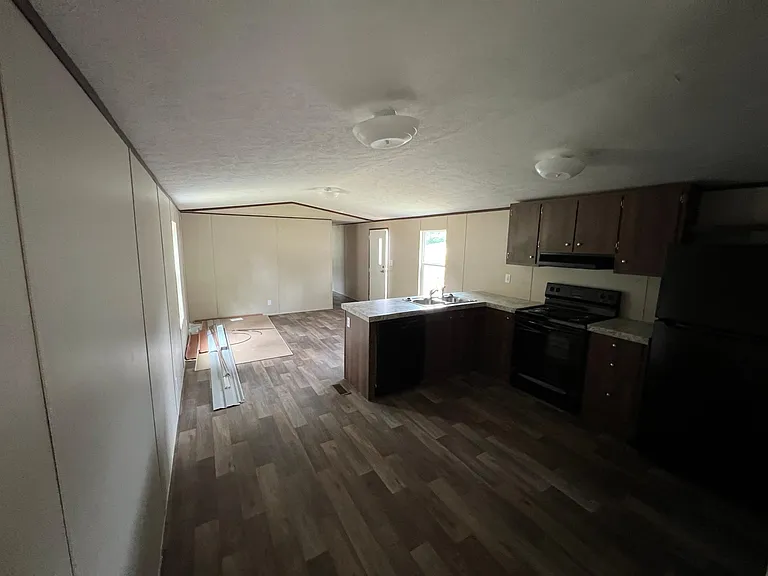10001 Garners Ferry Rd #C4 — Photo 5