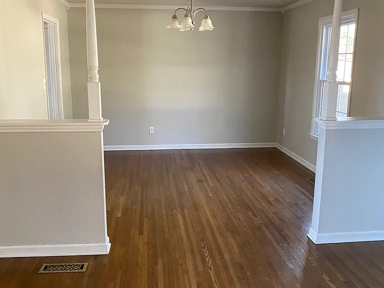 8002 Greenwillow Ct SE — Photo 7