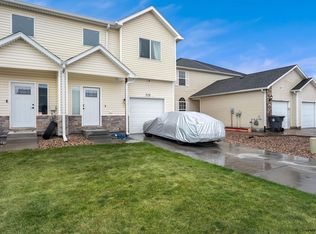 518 Queens Rd, Cheyenne, WY 82007