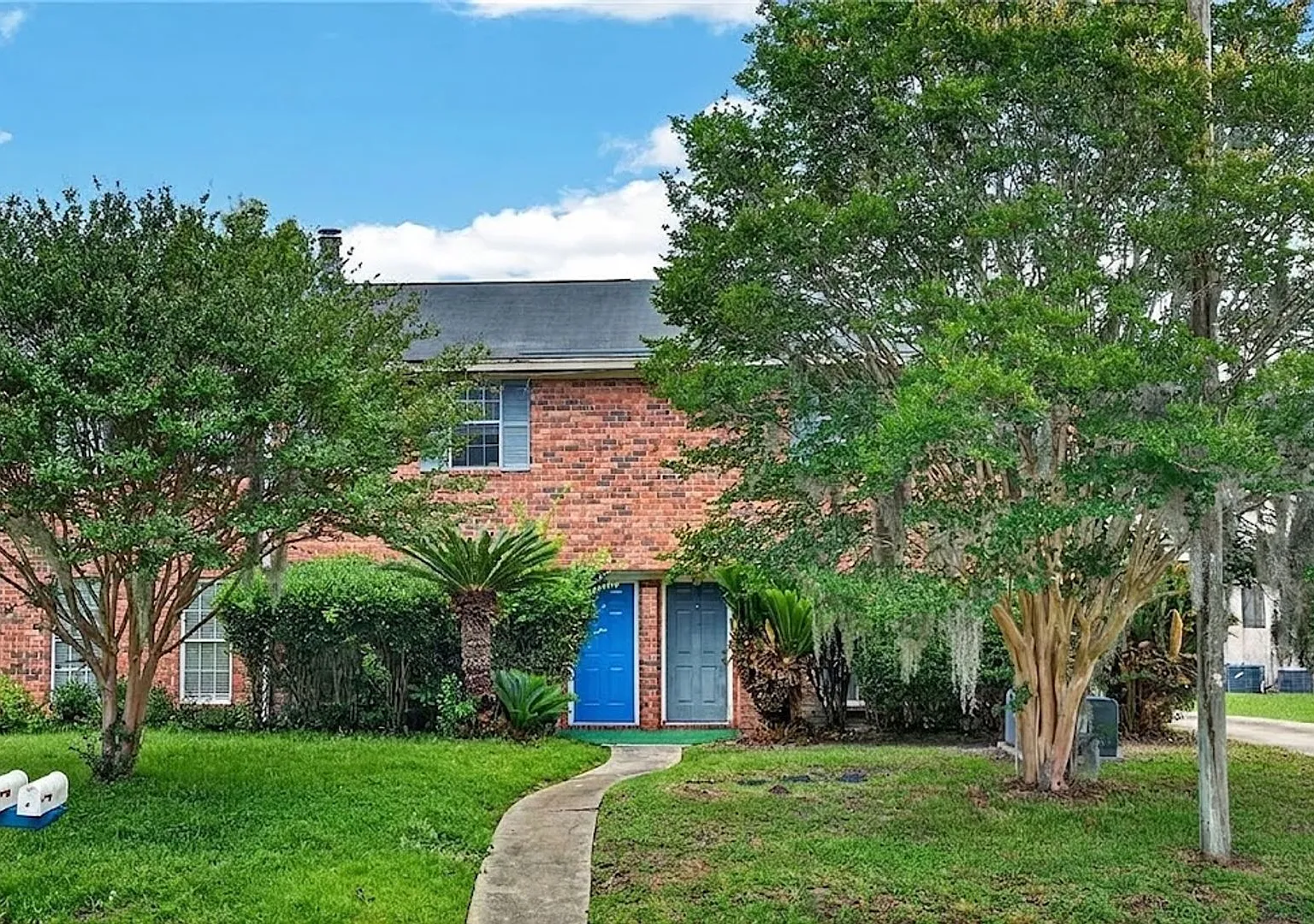 Lovely 3-bedroom, 2 bath townhome unit in South Savannah! — Photo 2