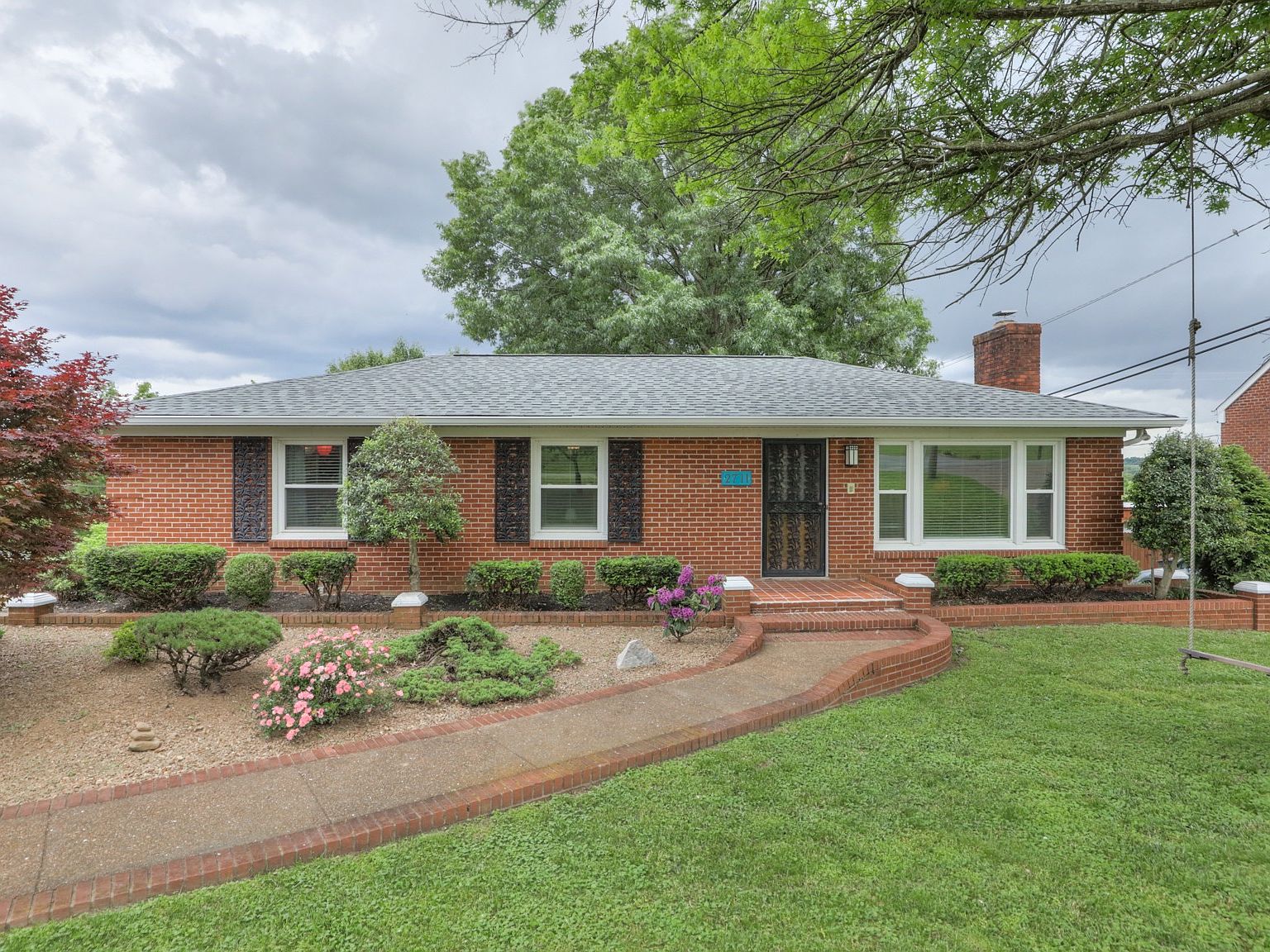2711 Noonan Dr, Nashville, TN 37206 Zillow