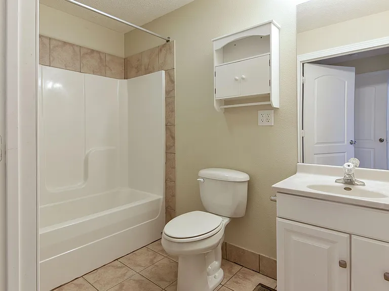 Mountain Grove Duplexes - 517MA — Photo 10
