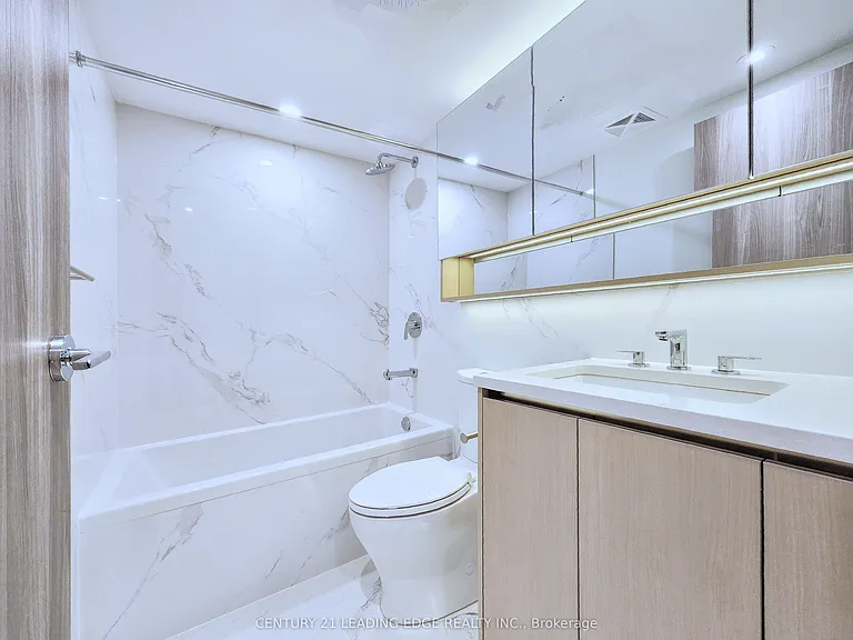 38 Widmer St #1009 — Photo 11